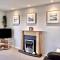 Beachfront Bliss with Spectacular Views - Llanelli
