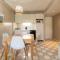 Beautiful flat with swimming pool tennis court and free parking 117