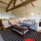 RETREAT KEYWEEK House with Character Pool Fireplace and Garden - 阿尔康盖