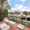 DOWNTOWN LAS OLAS WATERFRONT HOME UPDATED UNIT