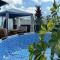 Apartamento Central con terraza y piscina