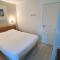 6-person apartment with swimming pool tennis court and free parking 25