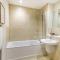 Spacious 2 Bedroom Apartment with Free Parking - 诺丁汉