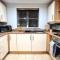 Spacious Modern House with Great Transport Links and Long Stay Discounts - Thurcaston