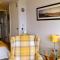 Sirens Sunset Peaceful Retreat with stunning sea views, 5 minutes from Porth Beach
