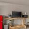 Stonegate Lodge King Bed Fast WiFi 40in TV Salt Water Pool Room #309