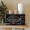 Stonegate Lodge King Bed Fast WiFi 40in TV Salt Water Pool Room #309
