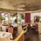 Raffls Hotel