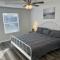 Gorgeous Remodeled Classy Family Apartment - Granite City