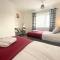 Comfy & Affordable home - Sleeps 7, free off-street parking near City centre, Cadbury World & Cannon Hill Park - Kings Norton