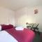 Comfy & Affordable home - Sleeps 7, free off-street parking near City centre, Cadbury World & Cannon Hill Park - Kings Norton