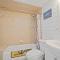 Jacksonville Beach Home - Walk to Beach, Bars & Restaurants - Pet Friendly