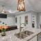 Reduced! Renovated hidden gem. Chef Kitch. Wheelch