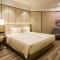 Atour Hotel Bantian Zhongcheng Shenzhen - Longgang