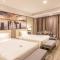 Atour Hotel Bantian Zhongcheng Shenzhen - Longgang