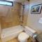 36th Floor Deluxe Ocean View Condo with Free Parking & Wifi condo