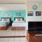 Deluxe Condo Near Waikiki Beach - Free Parking