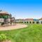 Sunset Condominiums: Castle Rock Retreat