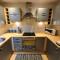 Cosy Central Modern Apartment - Nantwich
