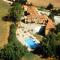 Ground floor apartment with pool view Gazebo