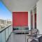 Spacious Luxury Ocean View 4 Bdrs 3Baths 17 FL - شاطئ هالانديل