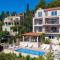 Beachfront villa with private pool in Vela Luka