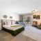 Modern Studio Deluxe #231 at Donner Lake Village