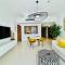 Luxe 2BR with Fountain & Opera Views at Standpoint A - Dubaj