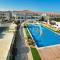 Cozy 2 Bedroom Family Apartment w/ Pool