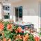 Cozy 2 Bedroom Family Apartment w/ Pool