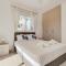 Cozy 2 Bedroom Family Apartment w/ Pool