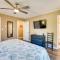 Lovely Emerald Isle Home, Walk to Beach!