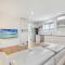 Comfortable & Convenient Coastal Studio