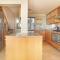 Dolphin Beach E5