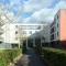 Comfort Aparthotel Versailles, St Cyr lEcole