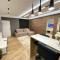 LARGE and MODERN APARTMENT in the CENTRE of CHISINAU - Kisjenő
