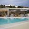 Kymo Luxury Suites Paros