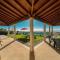 Lovely Sunny-House