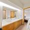 Palisades Tahoe Lodge Rentals One Bedroom #120