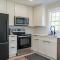 2 BR w/ King Bed Near Duke Campus & Hospital