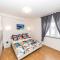 SUMAN APARTMENT WITH SHARED SWIMMING POOL, 120m FROM THE BEACH - Kaštel Štafilić