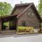 Wolf Den cabin