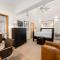 Palisades Tahoe Lodge Rentals Premium Studio Loft #333