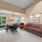 Palisades Tahoe Lodge Rentals Premium Studio Loft #313