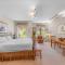 Palisades Tahoe Lodge Rentals Studio #143