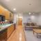 Palisades Tahoe Lodge Rentals Studio #158