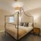 2BED 2BATH Bliss, Private Parking - By Tempstay