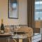 2BED 2BATH Bliss, Private Parking - By Tempstay
