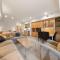 Palisades Tahoe Lodge Rentals Studio #228