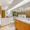 Palisades Tahoe Lodge Rentals Studio #246